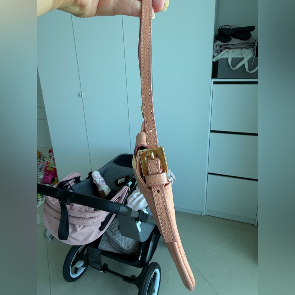 Vintage pink fendi baguette mini bag - Picture 6 of 8